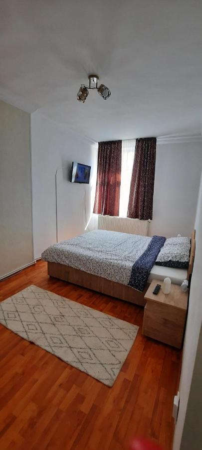 Apartament La Denis Bîrlad Dış mekan fotoğraf